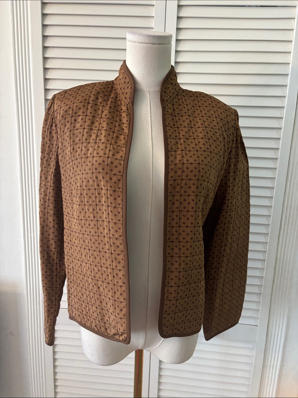 Louis Feraud Quilted Tan Brown Open-Front 100% silk Blazer, S